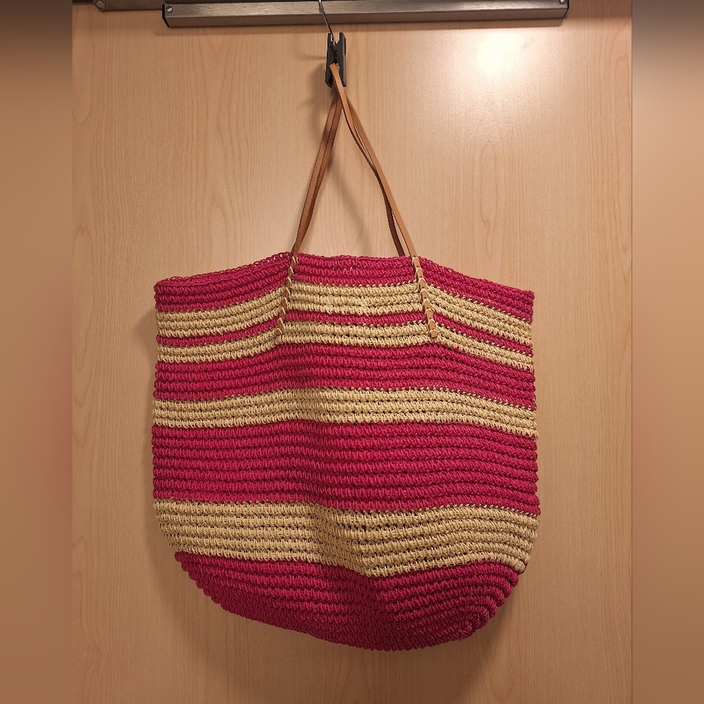 New Merona Large Pink & Beige Striped Paper Straw Shoulder Tote Beach Bag